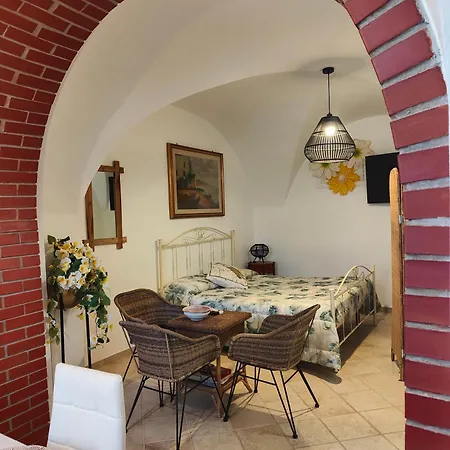 Piano Terra Vicino Al Mare *