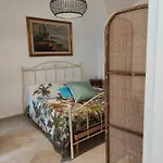 Piano Terra Vicino Al Mare بيت للعطل