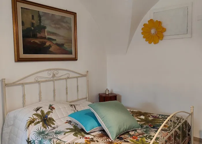 Piano Terra Vicino Al Mare بيت للعطل *